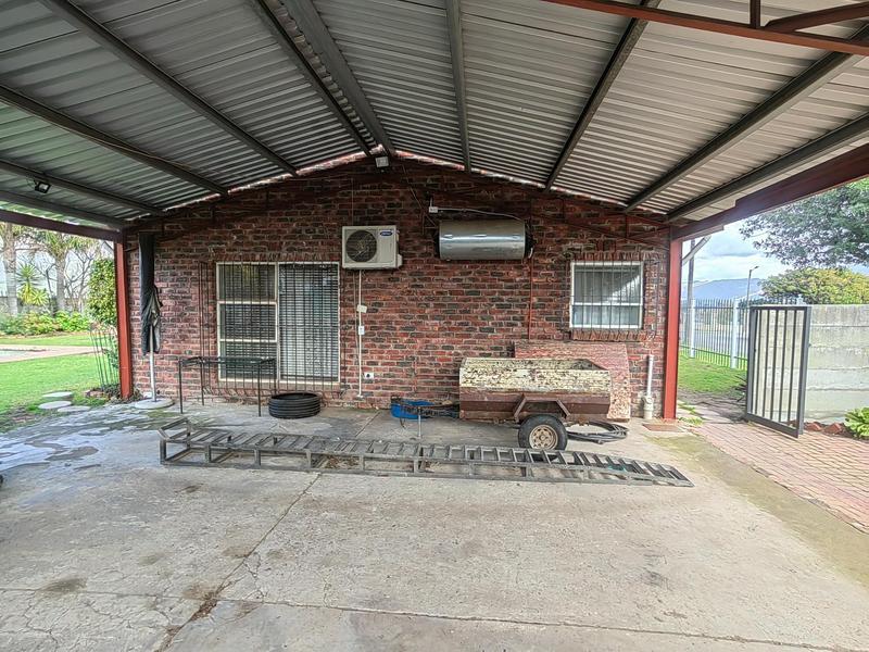 4 Bedroom Property for Sale in Wolseley Western Cape